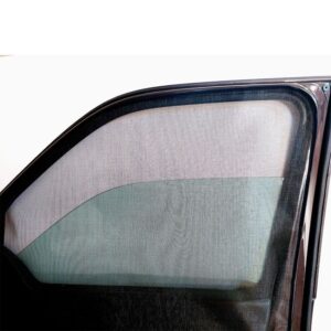 Zanzariera per Volkswagen T5 progettata da MyVanStore per van aménagé e camper, per migliorare la ventilazione e il comfort interno proteggendo dagli insetti