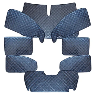 Rideaux occultants et isolants thermiques pare-soleil MyVanStore, conçus pour offrir un confort thermique optimal et une obscurité totale dans votre van aménagé ou camping-car, compatibles avec Peugeot Rifter