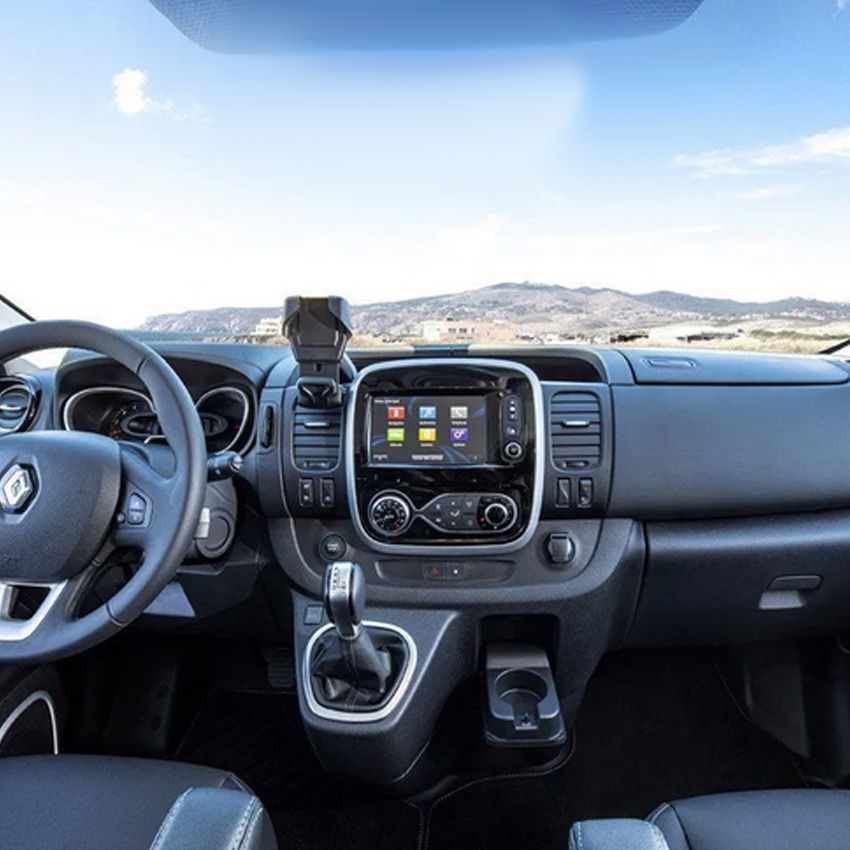 Renault-Trafic-III-sans-capteur-et-sans-rétroviseur