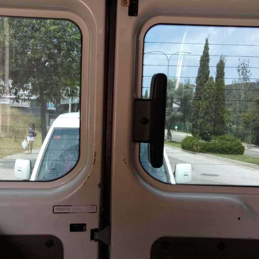 Transit-2000-2006-double-porte-arriere-avec-frein-sans-essuie-glace