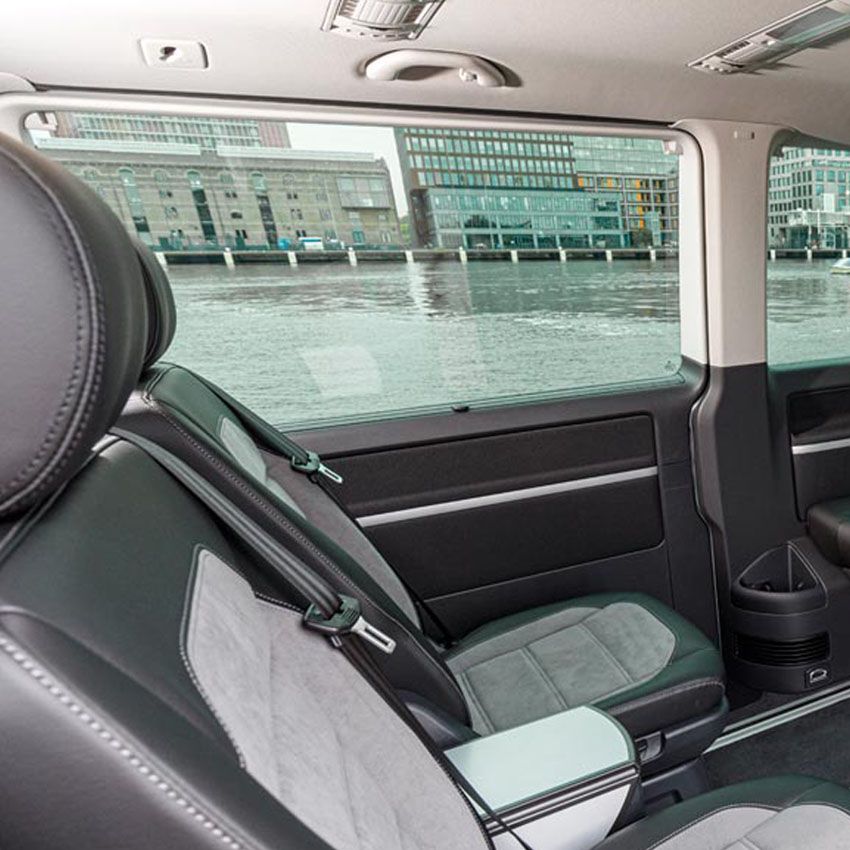 VW-T5-Multivan-vitre-2ème-rangée-droite-fixe