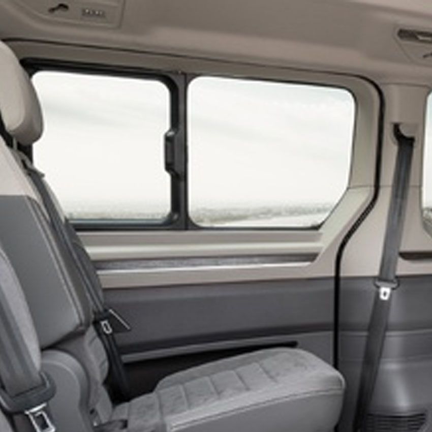 VW-T7-vitre-2eme-rangée-ouvrante