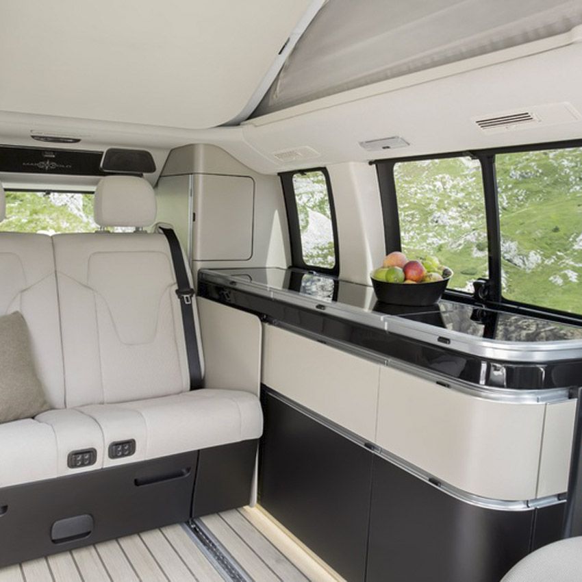 W447-Marco-Polo-Classe-V-avec-meuble-lateral