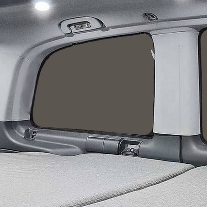 W639-Viano-vitre-3eme-rangée-fixe