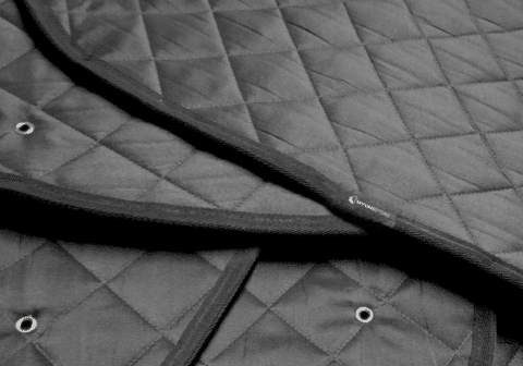 Rideaux oscuranti blackout versione MyVanStore progettati per van aménagé e camper per offrire un’oscurità totale e rafforzare l’isolamento termico