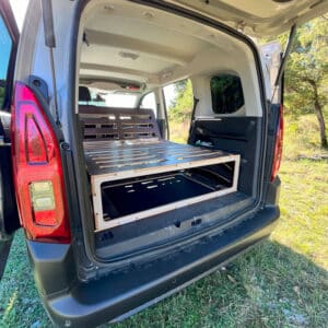 Camping box avec couchage et rangement intégré pour van aménagé